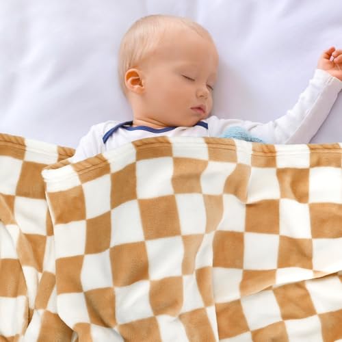 50% Off GreatBba Plush Checkered Baby Blanket - Image 5
