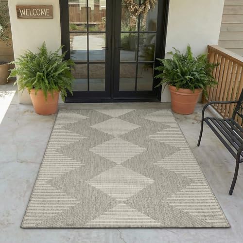 50% Off MontVoo Indoor/Outdoor Rug - Use Code MGA3AKQM - Image 1
