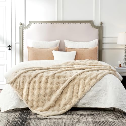 Cozy Bliss Faux Fur Throw Blanket - Ultra-Soft & Luxurious - Image 1