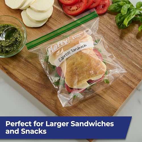 Save on Hefty XL Expandable Sandwich Bags, 130 Count - Image 2