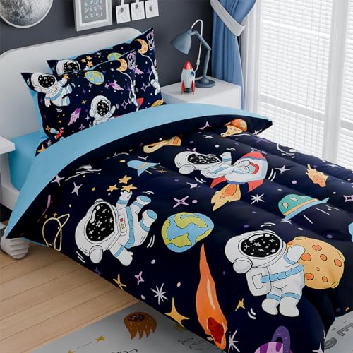 50% Off SANDJEST Full Size Astronaut Bedding Set for Boys - Image 3