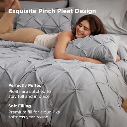 Save 43% on Bedsure King Size 7-Piece Comforter Set - Image 2