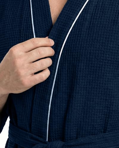 38% Off NY Threads Men's Lightweight Waffle Robe with Pockets - Image 5