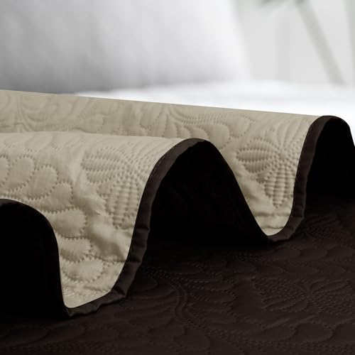 51% Off Easy-Going Twin Reversible Quilt Set with Pillow Sham - Image 7