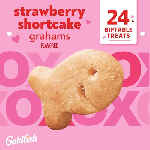 Goldfish Valentine's Day Strawberry Shortcake Snacks 24ct - Image 4