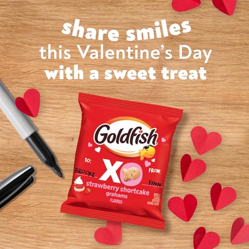 Goldfish Valentine's Day Strawberry Shortcake Snacks 24ct - Image 5