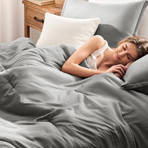 40% Off Quataly Queen Comforter Set Grey 3PCS - Image 3