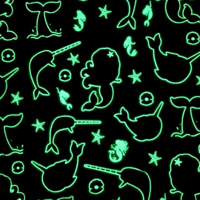 55% Off: Glow-in-the-Dark Mermaid Throw Blanket Only $9.99 - Image 5