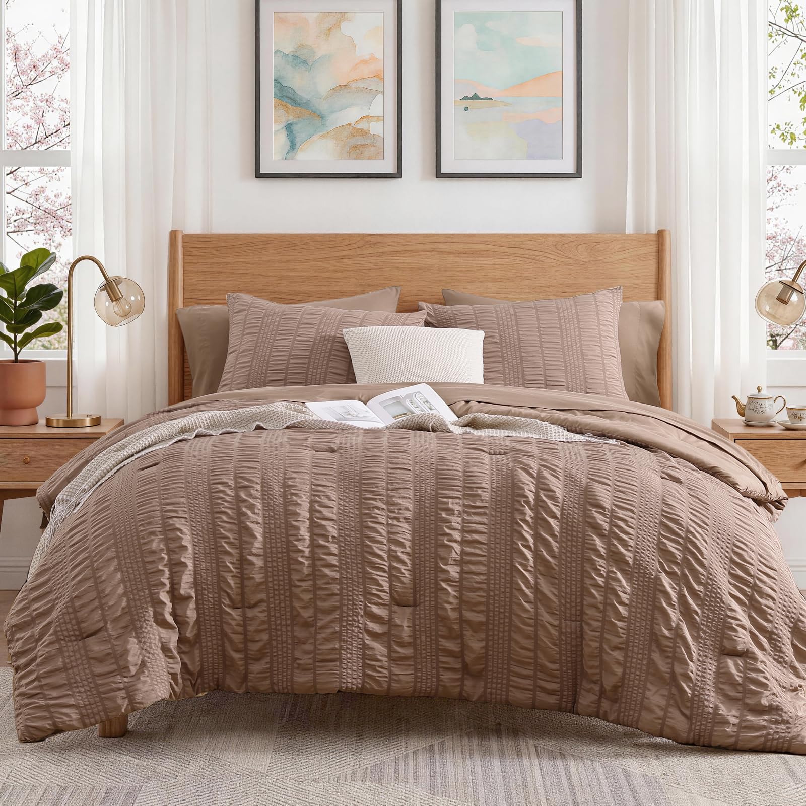 Save 35% on CASAAGUSTO 7-Piece Queen Comforter Set
