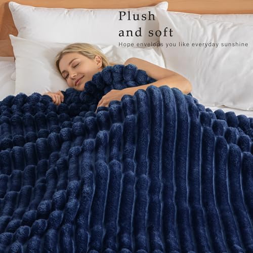 Exclusivo Mezcla Fleece Blanket Throw at 81% Off - Image 3