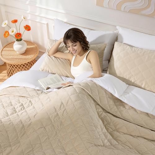 50% Off Luxury Velvet Quilt Set Queen Size 3 Piece - Image 4