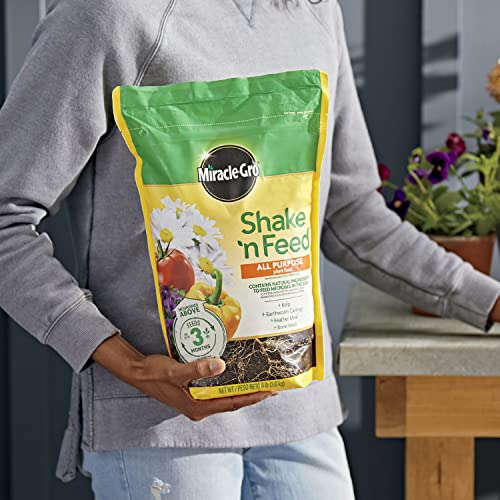 43% Off Miracle-Gro Shake 'N Feed Plant Food - Image 5